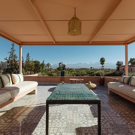 Les Roses By La Siredrah Hotel Ait Bou Zguia Bagian luar foto