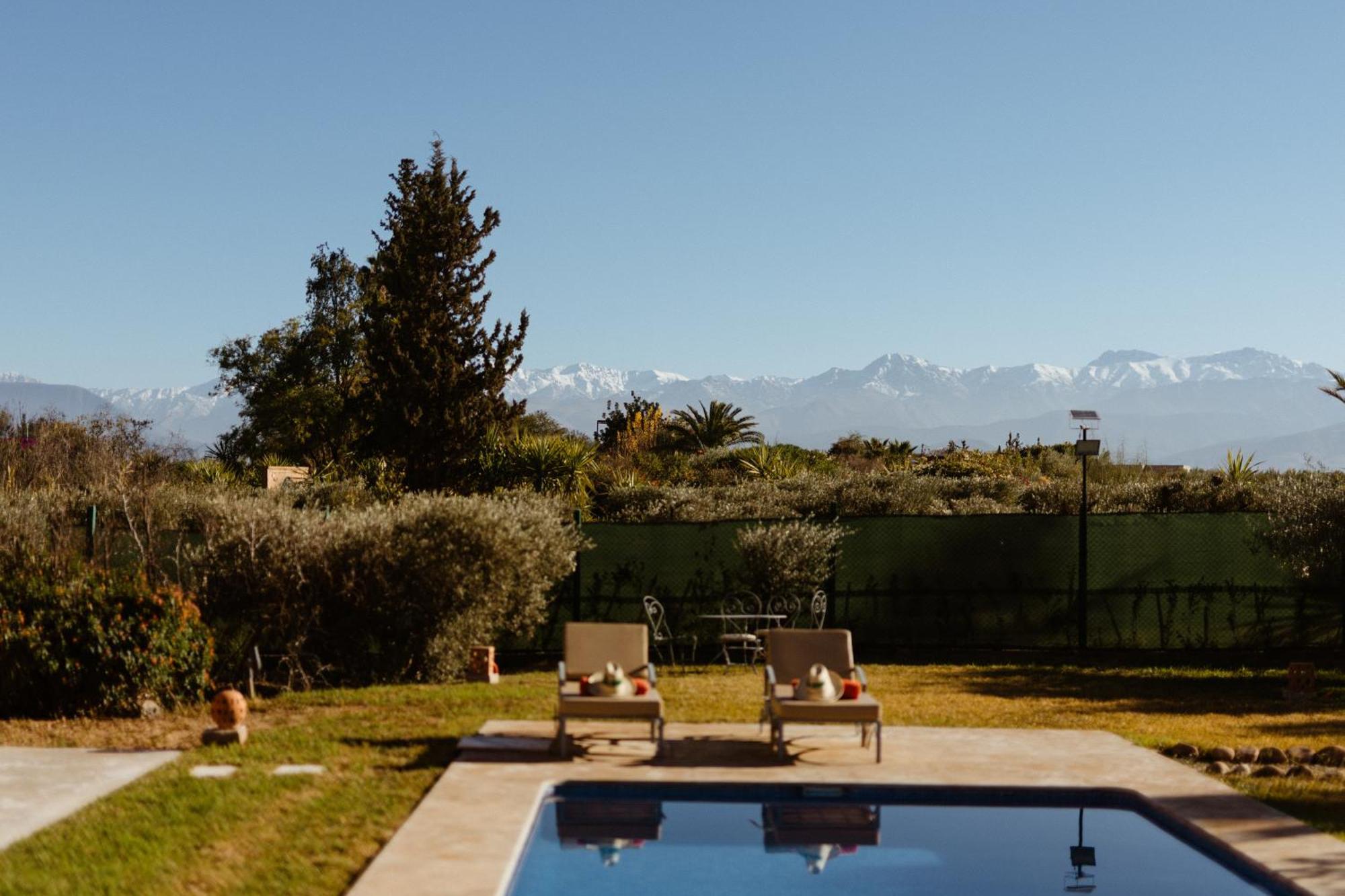 Les Roses By La Siredrah Hotel Ait Bou Zguia Bagian luar foto