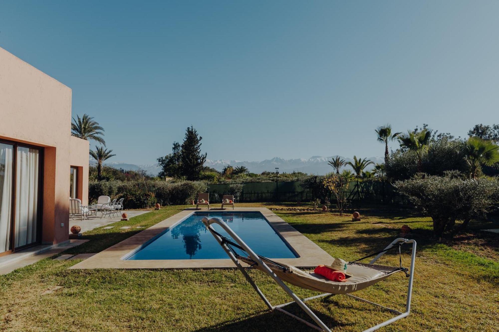 Les Roses By La Siredrah Hotel Ait Bou Zguia Bagian luar foto